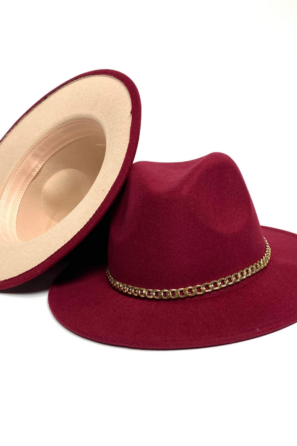 BURGUNDY FEDORA HAT WITH GOLD CHAIN